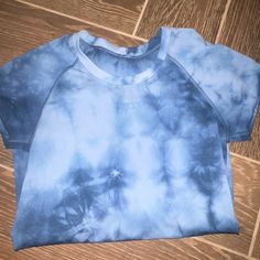 Lululemon Swiftly Tshirt Blue Marble Rare Color Hard To Find Great Condition Great Quality Size 4 But Fits 2-6 Lululemon Swiftly, Blue Marble, Lululemon Athletica, Marble, Size 4, Womens Tops, Tops & Tees, Tags, Women Shopping