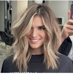 Kristin Cavallari Hair, Daring Outfits, Blonde Hair Transformations, Blonde Hair Inspiration, Short Hair Balayage, Hair Makeover, Brown Blonde Hair