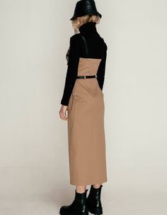 A sundress of a fitted silhouette with underwired cups, made of cotton dress fabric. Asymmetric buckle at the front. On the bodice of the cup there are trim strips from vegan leather, which pass into the straps. Fly pockets are kept at the waist.Product parameters:Skirt length from waist 87 cm/ 34,3 inSeason: Spring / Autumn / WinterModel is 174 cm tall and wears size SCare: Spesial wash: 30°C (be sure to turn the product inside out). Spin: 600-800 rpm. Do not use: chlorine bleaches and stain re Fitted Dresses With Adjustable Straps For Work, Fitted Beige Suspender Dress With Adjustable Straps, Cotton Dress Fabric, Fitted Silhouette, Fast Fashion, Cotton Dress, Dress Fabric, Skirt Length, Cotton Dresses