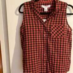 Nwt Sleeveless Checkered Top...Size Small..Color...Black/Red...Buttondown... Pit To Pit 19" Front 23" Long Back 28: Long Cotton/Spandex Blend Checkered Top, Checkered Shirt, Leather Shirt, Chambray Shirt, Striped Linen, White Plaid, Womens Plaid, Linen Shirt, Print Tops