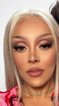 Makeup Kawaii, Celebrity Makeup Looks, Glam Makeup Look, Edgy Makeup, Makeup Eye Looks, Creative Eye Makeup, Creative Makeup Looks