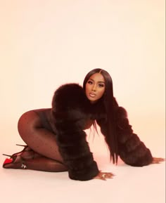 17 Th Birthday, Fur Coat Photoshoot, Coat Photoshoot, Flo Milli, Birthday Looks, Birthday Shoot Ideas, Fur Bolero, Bday Photoshoot, Birthday Photoshoot Ideas