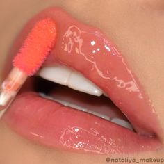 Hot Spark Lux Lip Oil | ColourPop Cute Braces Colors, Peachy Lip, Coral Lips, Dream Makeup, Lip Oils, Neon Makeup, Sweet Lips, Colourpop Cosmetics, Makeup Eye Looks