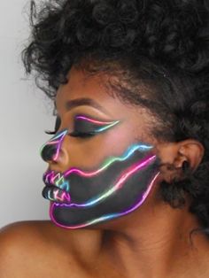 8 Skull Makeup Tutorials You Can Start Practicing Now Skeleton Makeup Pretty, Half Face Halloween Makeup, Glitter Halloween Makeup, Easy Skeleton Makeup, Skeleton Makeup Tutorial, Skull Face Makeup, Half Skull Makeup, Skull Makeup Tutorial, Beautiful Halloween Makeup