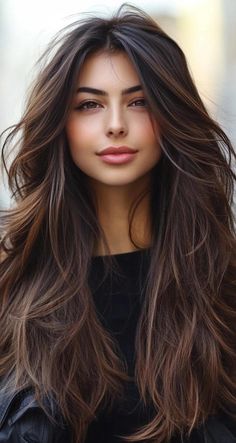 Long Dark Hair Blue Eyes, Pretty Long Haircuts, Long Shag Haircut Round Face, Long Layered Hair Medium Length, Long Layered Hair V Shape, Girl Long Haircut, Textured Layers Long Hair, Asian Long Hairstyles, Super Long Hair With Layers