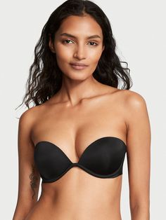 It�’s your go-to solution for any look: one bra does it all, featuring 12 different styling options from classic to strapless to halter to low back and many more. The plunge neckline and light push-up padding create flattering lift. It comes with both regular and clear sets of convertible straps, plus an attachable extender that wraps around for an ultra low back moment. Lift & Lining Uplift light push-up padding Underwire Straps & Hooks Fully adjustable, convertible straps Back hook-and-eye clos Measure Bra Size, Tank Top Skirt, Mastectomy Bra, Push Up Pads, Unlined Bra, Lingerie Outfits, Plunge Neckline, Victoria Secret Fashion Show, Womens Bras