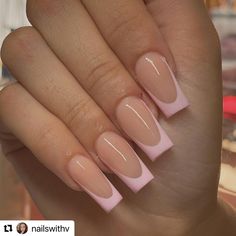 Light Pink Acrylic French Tips, Square Tip Nails Long, Light Pink French Tips Coffin, Blush Pink French Tip Nails, Baby Pink Tip Nails, Pink French Acrylics, French Manicure Rose, Pink Square French Tip Nails, French Nails Rosa