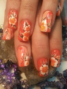 Flordia Nail Designs, Orange Flower Acrylic Nails, Hibiscus Flower Nails 2000s, Flower 2000s Nails, Hawaiian Flower Nails Y2k, What To Wear On Vacation, 90s Nails, Hippie Nails, Painted Nail Art