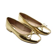 Step Into Timeless Elegance With Franco Sarto Abigail Square Toe Ballet Flats. Crafted In Luxurious Gold Faux Leather, These Ballet Flats Feature A Square Toe Design For A Modern Twist On A Classic Style. Chic Design: Square Toe Ballet Flats Exude Sophistication And Style. Luxurious Material: Made From High-Quality Gold Faux Leather For A Luxe Look. Versatile Style: Perfect For Both Casual And Formal Occasions. Comfortable Wear: Cushioned Insole Ensures All-Day Comfort. Durable Construction: Sturdy Sole For Long-Lasting Wear. Upgrade Your Footwear Collection With Franco Sarto Abigail Square Toe Ballet Flats, Adding Effortless Elegance To Any Outfit With Their Timeless Design Dressy Flats, Tiny Bow, Design Square, Womens Ballet Flats, Franco Sarto Shoes, Footwear Collection, Effortless Elegance, Walker Boots, Franco Sarto