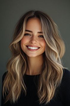 Wavy ashy bronde hair with layers. Here are the trendiest ashy bronde balayage hairstyle ideas that promise to turn heads and make you the envy of your next Zoom call. Margot Robbie Balayage, Cool Dirty Blonde Hair, Ashy Bronde Balayage, Beige Blonde Hair Color, Dark Blonde Balayage, Balayage Hair Blonde Long, Hair Ideas For Women, Balayage Dark, Dark Blond