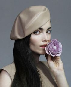 Enter head circumference in centimeters or inches) Elegant Fall Beret, Chic Leather Winter Hat, Classic Fitted Beret For Spring, Elegant Brown Leather Hat, Elegant Flat Cap For Fall, Elegant Brown Flat Cap, Classic Fitted Spring Beret, Chic Leather Hat For Fall, Elegant Flat Cap Beret For Spring