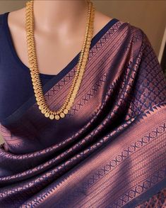 Simple Saree Designs, New Saree Designs, Purple Saree, Fashionable Saree Blouse Designs, Fancy Sarees Party Wear, Simple Sarees, Indian Fashion Saree, Saree Designs Party Wear, Indian Dresses Traditional