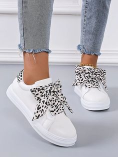 Chic and Stylish: Women's Leopard Lace-Up Front Skate Shoes - White Sn Trendy Flat Sneakers, Trendy Leopard Print Lace-up Sneakers, White Flat Lace-up Shoes, White Lace-up Shoes For Summer, Casual Leopard Print Lace-up Sneakers, Trendy High-top Lace-up Shoes, Chic Lace-up Sneakers For Summer, Chic Lace-up Summer Sneakers, Trendy Spring Sneakers With White Laces