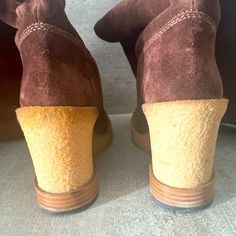 Tod’s Knee-High Boots. Brown. Round-Toes. Wedge Heels With Platform. Very Good Condition. Heels With Platform, Boots Brown, Suede Boots, Wedge Heels, High Boots, Knee High Boots, Knee High, Wedges, Size 7