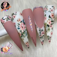 Flower decals - www.printbyexample.com Discount code: CARLA10 Soft Floral Nails, Flower Foil Nails, Acrylic Nail Ideas Glitter, Nail Ideas Glitter, Nail Ideas For 2023, Easy Nail Designs For Beginners, Glitter Nail Ideas, Winter Nails Designs