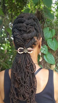 Loc Styles For Work, Mohawk Locs, Bun Mohawk, Style Locs, Short Loc Styles, Rose Braid, Dread Styles, Jah Rastafari