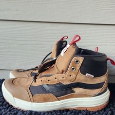 Vans Ultrarange Exo Sk8-Hi Mte Primaloft Winter Hiker Rain Boots Women Size 8.5 Perfect Condition No Box! Will Be Shipped Securely! Material: Suede, Canvas, Nubuck Cut: High-Tops Color: Brown Manufacturer Code Vn0a5ks5fw61 Id 310120 Winter Sneakers With Round Toe, Casual Mid-top Waterproof Winter Boots, Casual Mid-top Waterproof Boots For Winter, Winter Suede Sneakers For Outdoor, Winter Leather Sneakers With Closed Toe, Winter Outdoor Suede Sneakers, Brown Lace-up Sneakers With Reinforced Toe, Winter Leather Closed Toe Sneakers, Casual Low-top Hiking Boots