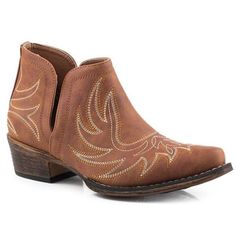 PRICES MAY VARY. Tan Faux leather With Western Stitch Flexible Vintage TPR Outsole Padded Comfort Insole Single Welt Oily Ankle Cowgirl Boots, Cowgirl Boot, Faux Leather Boots, Western Chic, Heel Caps, Leather Boot, Rubber Heels, Cowgirl Boots, Casual Boots