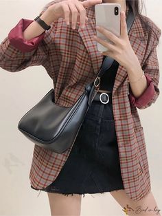 BirdinBag - Streamlined Hobo Handbag Hobo Crossbody Bag, Hobo Handbag, Elegant Pattern, Hobo Handbags, Black Bag, Black Cross Body Bag, Style Elegant, Black Handbags, Bag Straps