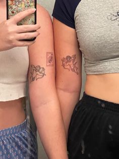 Matching Tattoos Sisters Aesthetic, Best Friend Tats, Friend Tats, Matching Tattoos Sisters, Cupid Tattoo, Twin Tattoos, Piercing Inspiration, Needle Tattoo