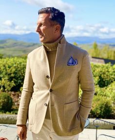 Alexander Kraft, Old Man Fashion, The Rake, Private Plane, Cashmere Jacket, Silk Jacket, Well Dressed Men, Gentleman Style, Casual Elegance