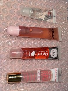 Peach lip gloss bundle 1 Nicka K peach lip gloss 1 Starry peach lip gloss 1 Max peach lip gloss 1 Broadway peach lip gloss All for $5.00 Lipgloss Bundle, Peach Lip Gloss, Lip Gloss Bundle, Victoria Secret Body Spray, Lip Gloss Cosmetics, Peach Lips, Lip Gloss Balm, Lip Balm Collection, Glossier Gloss