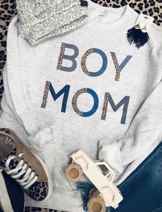 Boy Mom Shirts, Boy Mom Tshirt, Boy Mom Sweatshirt, Dallas Cowboys Sweatshirt, Boy Mom Shirt, Mom Tshirt, Mom Hoodies, Mom Sweatshirt, Boy Mom