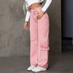 Super Cute And Stylish Ships In 5-10 Business Days Style Straight Leg Jeans, Pink Cargo Pants, Jeans Rosa, Jeans With Pockets, Rose Jeans, Shein Outfits, Traje Casual, Jeans Cargo, Fun Pants