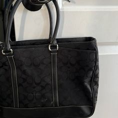 Authentic Coach Black Logo Tote. Absolutely Gorgeous! Original Price 395.00 A Little Wear On Inside Handle. Theo Tote Coach, Coach Field Tote 30, Coach Logo, Bags Coach, Black Logo, Michael Kors Monogram, Womens Tote Bags, Coach Bags, ? Logo