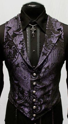 Great purple vest and all around perfect look. Steampunk Gadgets, Gothic Mode, Victorian Vampire, Style Gentleman, Mode Steampunk, Hipster Chic, Fashion Goth, Steampunk Clothing