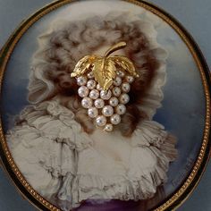 women--bestseller-brooch The Importance Of Family, Men's Brooch, Wedding Brooch, Retro Jewelry, Pearl Brooch, Fall Jewelry, Pearl Wedding, Vintage Brooch, Gift For Christmas