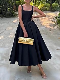 Stylish And Elegant Off-Shoulder Strapless Sleeveless Mixi Dress – Likemychoice Black Dress Elegant Outfit, Wedding Evening Dress Guest, Black Over The Shoulder Dress, Timeless Fashion Women, Black A Line Dress Outfit, Long Black Dress Outfit Formal, Hairstyles For Dress Types Neckline, Best Dresses For Short Women, A Line Dress Formal