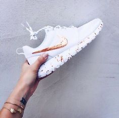 Pinterest: ↞MaceyAlexisLloyd↠ Kasut Nike, Παπούτσια Nike Free, Buty Marki Nike, Sneaker Nike, Nike Shoe, Adidas Shoes Women, Nike Trainers, Nike Free Shoes, Nike Shoes Women