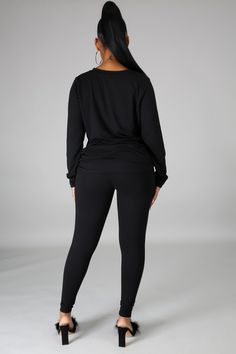 stretch two piece set Long sleeve top Round neck Pocket High waist pants No closure 90% polyester 10% spandex Model is wearing a Small No Closure, High Waist Pants, Leggings Set, Clothing Tags, Sleeves Top, Top Round, Two Piece Set, Waist Pants, Two Piece Sets