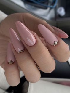 Pale Pink Nail Designs, Nude Nails Design, Pale Pink Nails, 2023 Nails, New Nail Art Design, Nails Art Designs, Nude Nail Designs, Long Nail Designs, Modern Nails