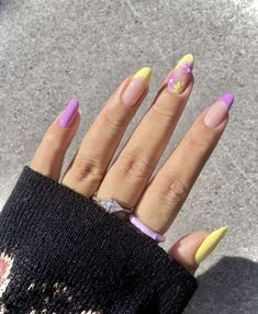 20 NAIL IDEAS FOR APRIL - valbujo Purple And Yellow Almond Nails, Lavender Yellow Nails, Light Purple And Yellow Nails, Lilac Yellow Nails, Color Block Nail Art, Lavender And Yellow Nails, Lilac And Yellow Nails, Purple And Yellow Nails Designs, Purple And Yellow Nails