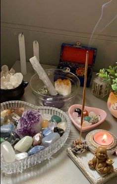 Crystal Room Decor, Spiritual Room, Witch Room, Bottle House, Crystal Room, Meditation Corner, Crystal Vibes, Crystal Aesthetic, Find Balance