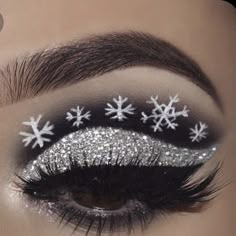 Christmas Eyeshadow, Christmas Makeup Look, Holiday Makeup Looks, Cute Eye Makeup