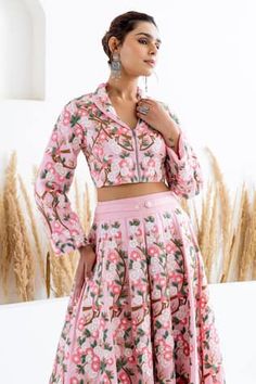 Pink kalidaar skirt with thread and beads embroidery in flora and fauna motifs. Paired with an embroidered crop top. - Aza Fashions Traditional Lehenga With Intricate Embroidery For Spring, Resham Embroidery Fitted Skirt, Traditional Embroidered Fitted Skirt, Traditional Fitted Embroidered Skirt, Traditional Fitted Skirt With Resham Embroidery, Fitted Traditional Skirt With Resham Embroidery, Embroidered Crop Tops, Embroidered Skirt, Flora And Fauna