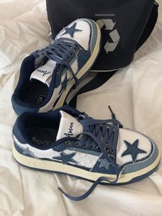 Star Patchwork, Mode Shoes, Vans Shoe, Aesthetic Shoes, Shoe Lace, Really Cute Outfits, Flat Sneakers