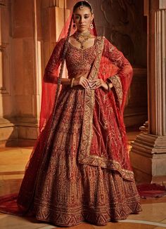 Deep Red Raw Silk Bridal Lehenga Set with Optional Tulle Veil Nitika Gujral - Fabilicious Fashion Silk Bridal Lehenga, Latest Lehenga Designs, Gold Tulle, Bridal Lehenga Designs, Raw Silk Lehenga, Tulle Veil, Bridal Lehenga Red, Tulle Veils, Red Lehenga