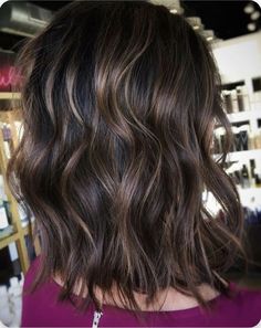 Lowlights Brunettes, Choppy Cut, Hair Doo, Highlight Ideas, Hair Contouring, Fall Hair Color Trends, Money Piece, Hair Masks, Hair 2024