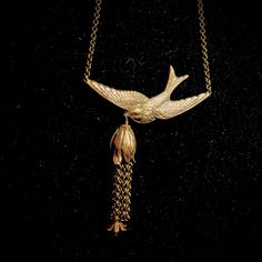 Handmade Swallow Bird Necklace With Decorative Tassel & Captive Ball Clasp Brass Swallow Jewelry, Crow Necklace, Jewelry 2024, Free People Necklace, Antique Silver Necklace, Pearl Lariat Necklace, Gold Link Necklace, Wing Jewelry, Swallow Bird