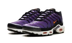 The Nike Air Max Plus "Voltage Purple" is a colorway of the retro performance running shoe with a gradient purple design.  Debuted in 1998, the Air Max Plus is one of the most successful sneakers in Nike’s famed Air Max line.  On the “Voltage Purple” colorway, which is an original colorway of the shoe from ‘98, the shoe’s upper features a mesh upper contrasted with black wavy TPU overlays throughout the design.  A Total Orange Swoosh can be seen on either side.  A classic yellow “TN” badge is fo