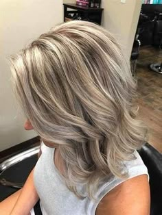 Lowlights For Ash Blonde Hair, Covering White Hair With Highlights, Brown And Blonde Foils, Dark Foils In Blonde Hair, Blended Foil Highlights, Blonde Highlight Colors, Ash Blonde With Lowlights Fall, Full Foil Highlights Blonde Short Hair, Foils For Grey Hair