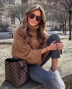 Cozy Sweater Outfits, Angelina Lilienne, Cozy Sweaters Outfits, Turtleneck Outfit, Casual Winter Outfits, Cozy Sweater