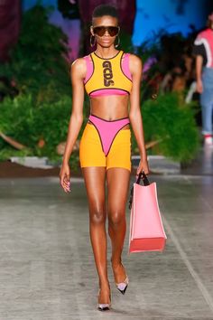 Top Inspiration, Swimwear 2020, Active Top, Catwalk Fashion, Sportswear Fashion, Vogue Germany, Athleisure Fashion, Serena Williams, Sporty Outfits