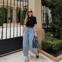 11 Old Money Style Mistakes You Must Avoid! Cropped Jeans Outfit, Wide Leg Outfit, Mode Turban, Outfit Inspo Casual, Elegante Casual, Mode Casual, Wardrobe Outfits, Classy Work Outfits