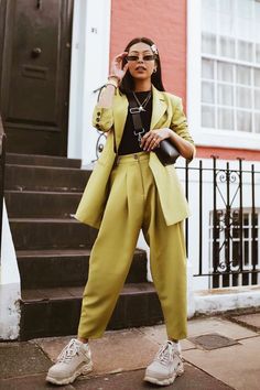 Sick Fits, Latest Clothing Trends, Green Outfits, Costumes For Teens, Green Suit, Clothes Aesthetic, Classic Outfits, High Class, Suit Fashion