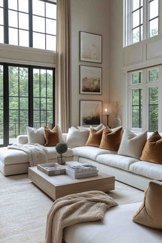 40 Cozy Neutral Sitting Room Ideas to Create a Welcoming Space Modern Calm Living Room, Contemporary Family Room Design, Cosy Warm Living Room, Quiet Luxury Living Room, Neutral Small Living Room, Modern Contemporary Homes Interior Decor, Modern Apartment Decor Living Room, Modern Living Room Ideas Luxury, Neutral Sitting Room